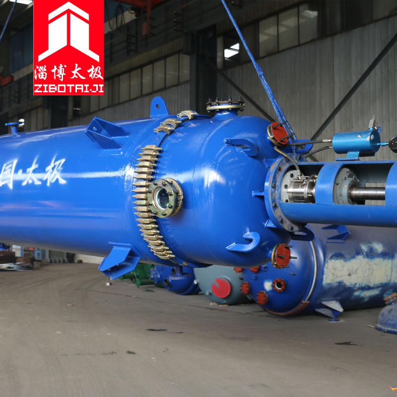 搪玻璃薄膜蒸發(fā)器